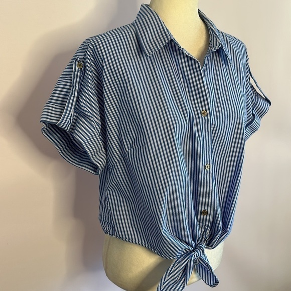 MICHAEL Michael Kors Blue Striped Women's Top - Picture 2 of 7